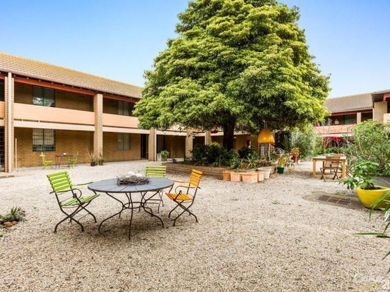 10/4 Techno Park Drive, Williamstown VIC 3016