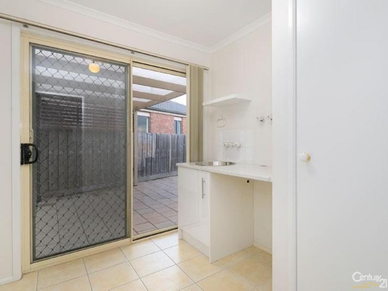 11 FIONA COURT, Werribee VIC 3030