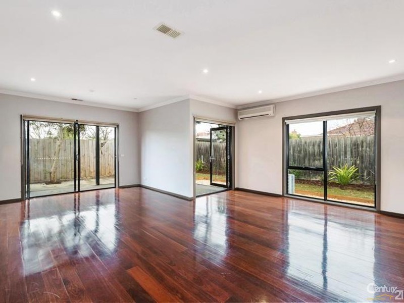 9/119 Blackshaws Road, Newport VIC 3015