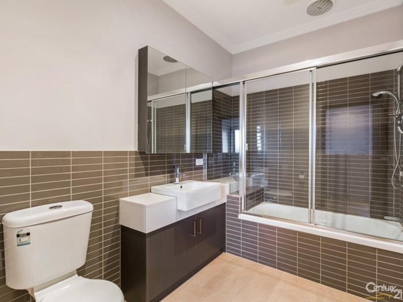 9/119 Blackshaws Road, Newport VIC 3015