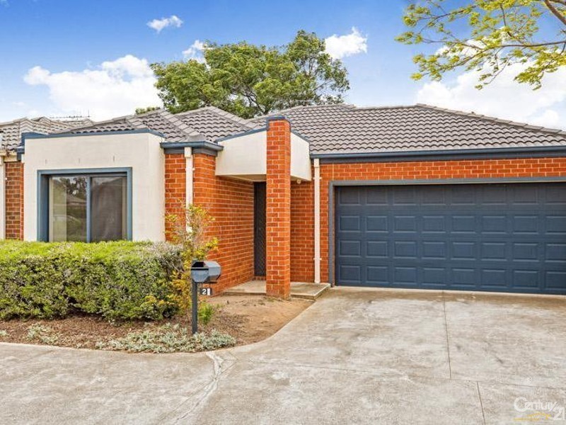 21/15a HOOKER ROAD, Werribee VIC 3030