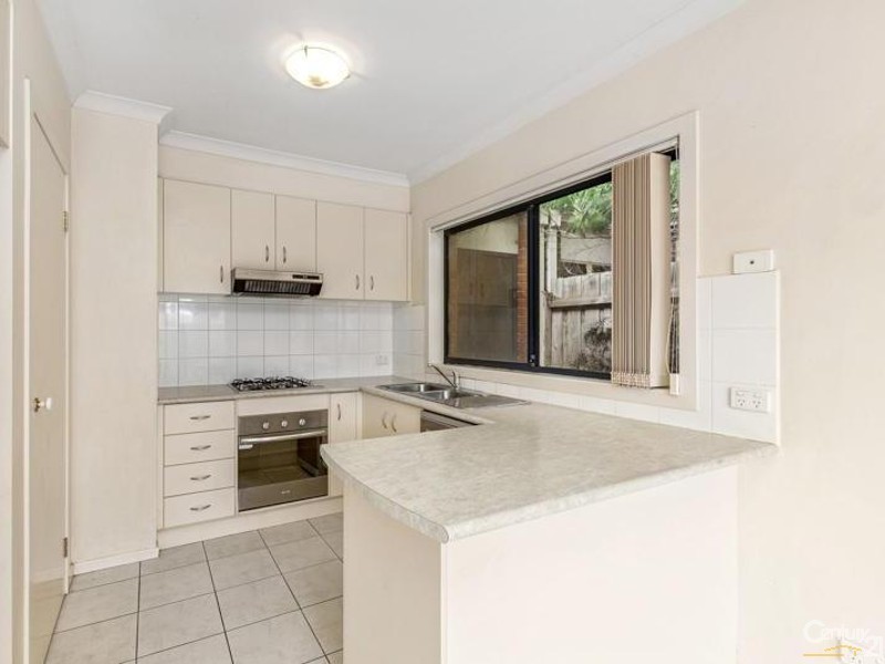 21/15a HOOKER ROAD, Werribee VIC 3030