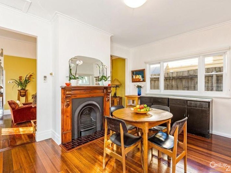 111 River Street, Newport VIC 3015