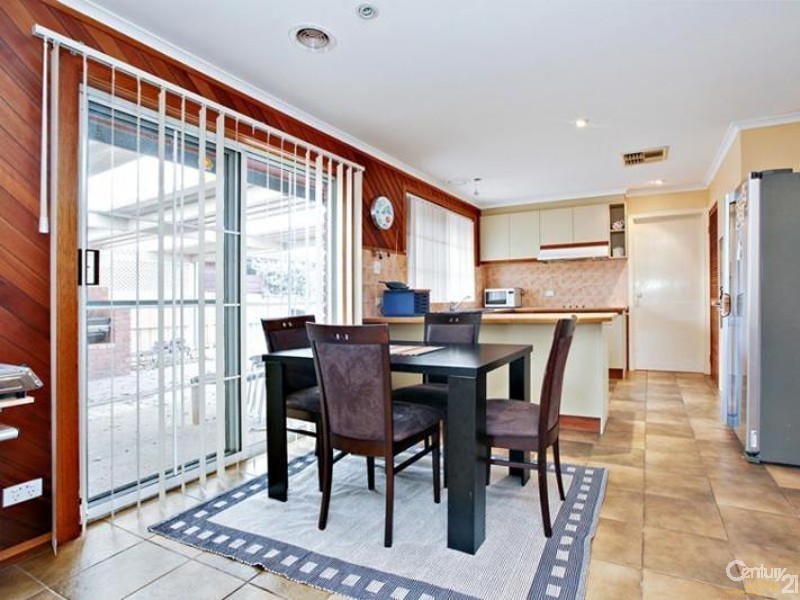 20 STORRINGTON AVENUE, Hoppers Crossing VIC 3029