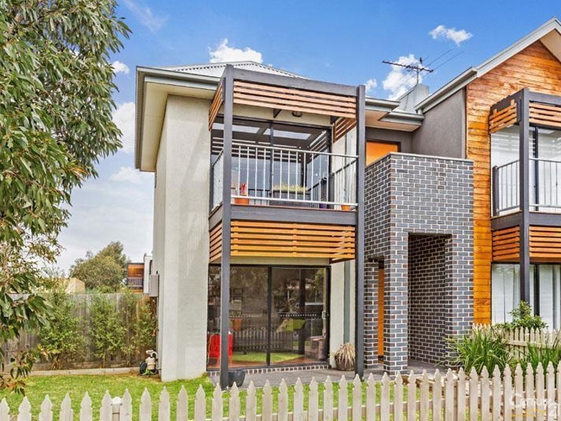1/119 Blackshaws Road, Newport VIC 3015