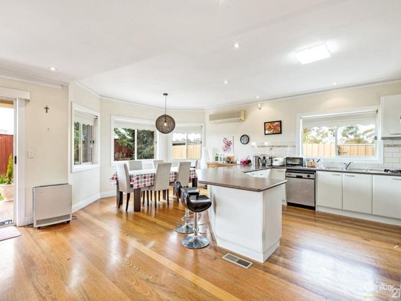 14 Eliza Close, Williamstown VIC 3016