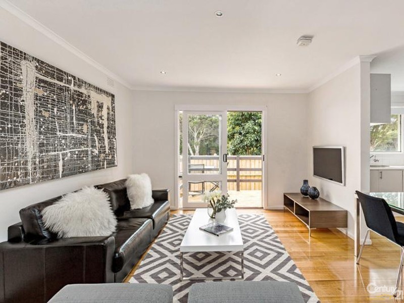 1/93 Blackshaws Road, Newport VIC 3015
