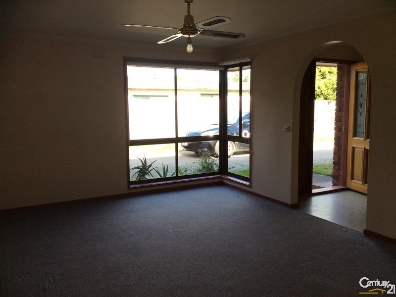 12 MARTIN STREET, Hastings VIC 3915