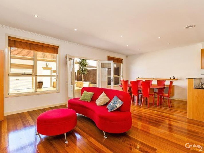 113 Johnliston Drive, Newport VIC 3015