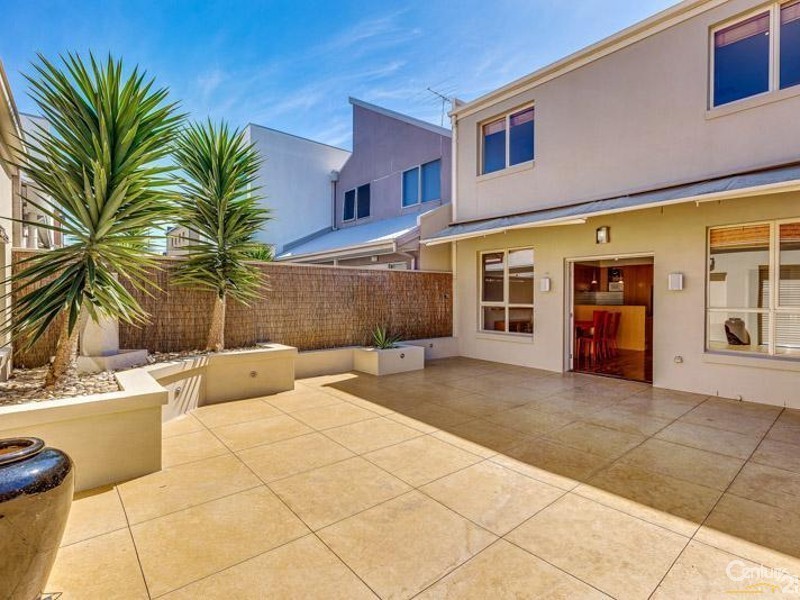 113 Johnliston Drive, Newport VIC 3015