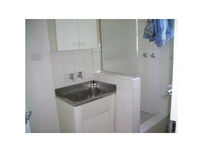 2/103 PARK CRESCENT, Williamstown VIC 3016