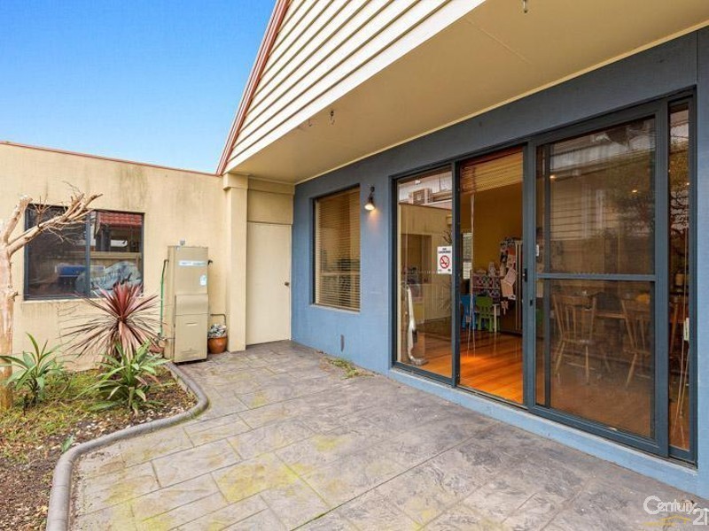 2/1 FEDERAL STREET, Williamstown VIC 3016