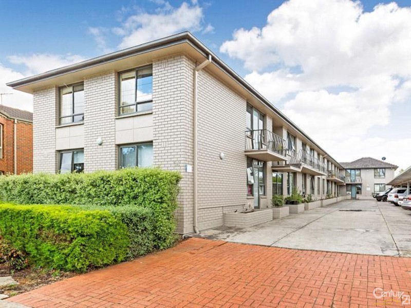 14/68 KOROROIT CREEK ROAD, Williamstown VIC 3016