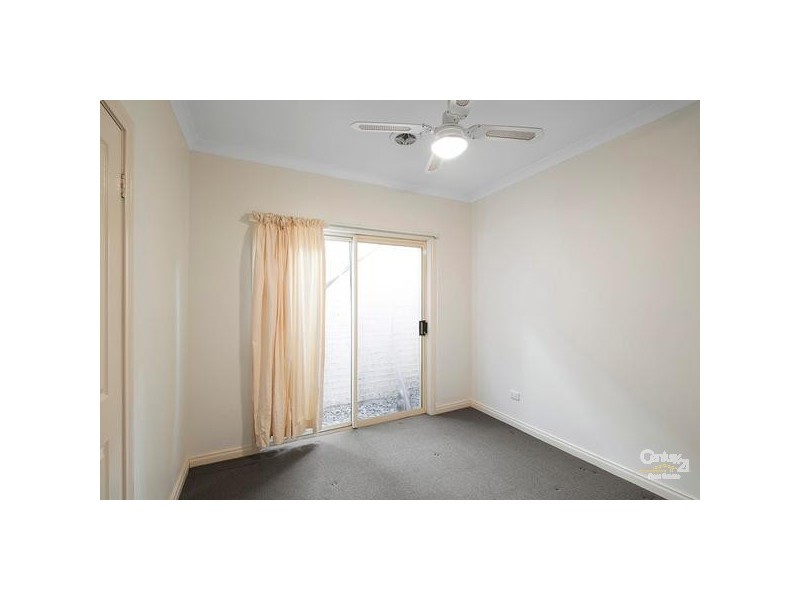 102 HALL STREET, Newport VIC 3015