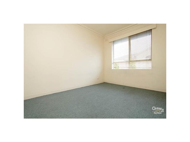 12/68 KOROROIT CREEK ROAD, Williamstown VIC 3016