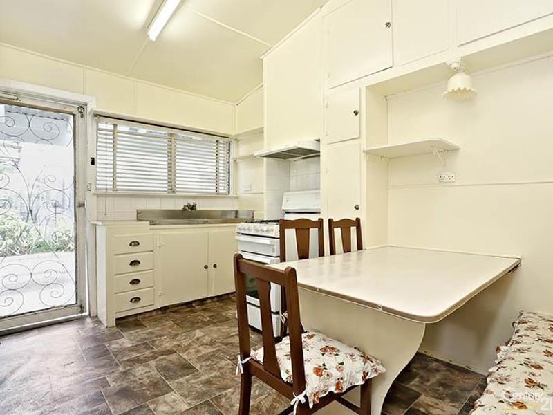 18B FLORENCE STREET, Williamstown VIC 3016