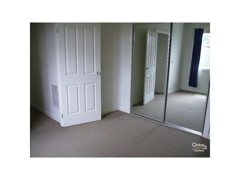 4/100 STANHOPE STREET, West Footscray VIC 3012