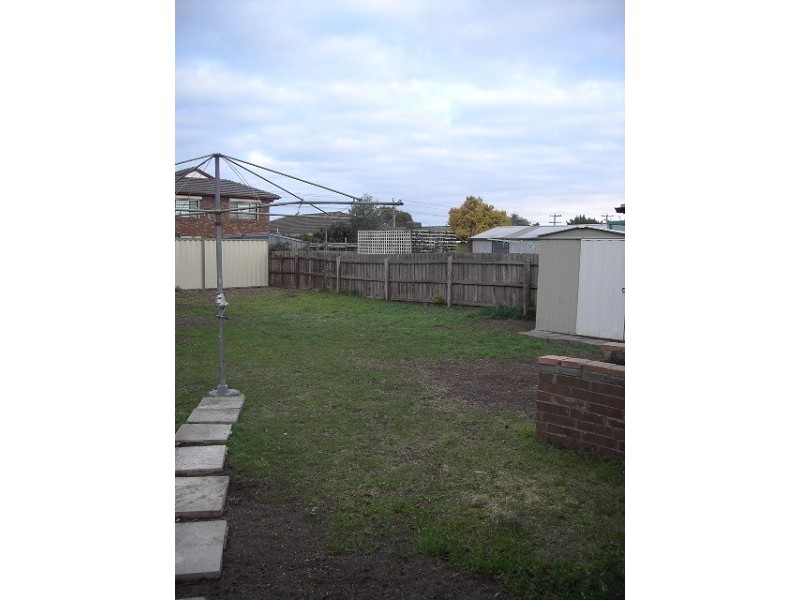 31 SHIRLEY STREET, Altona Meadows VIC 3028