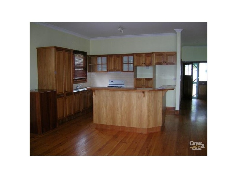 50 OAKBANK STREET, Newport VIC 3015