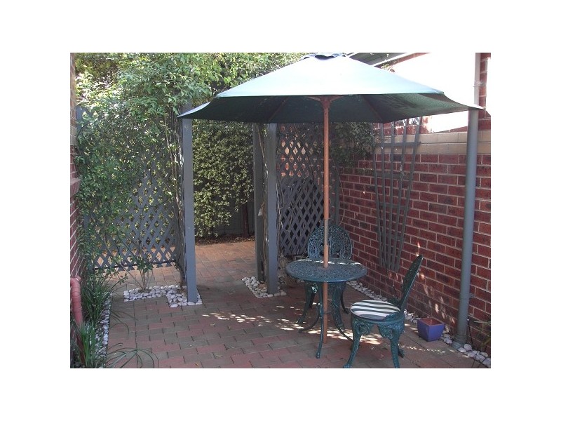 1/127 FERGUSON STREET, Williamstown VIC 3016