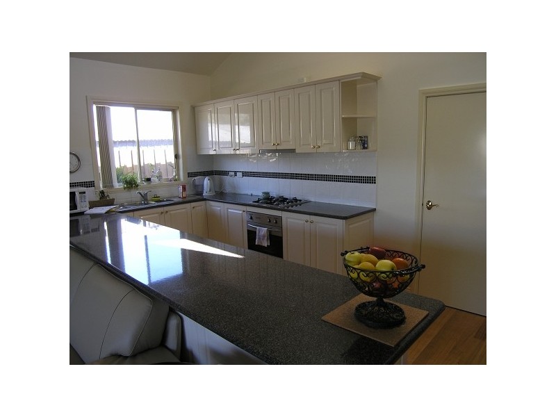 9A ABBEYGATE STREET, Altona North VIC 3025