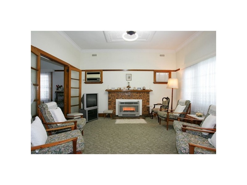 43 PEEL STREET, Newport VIC 3015