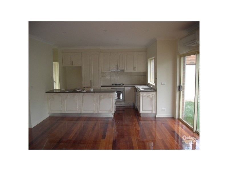 1/67 OXFORD STREET, Newport VIC 3015