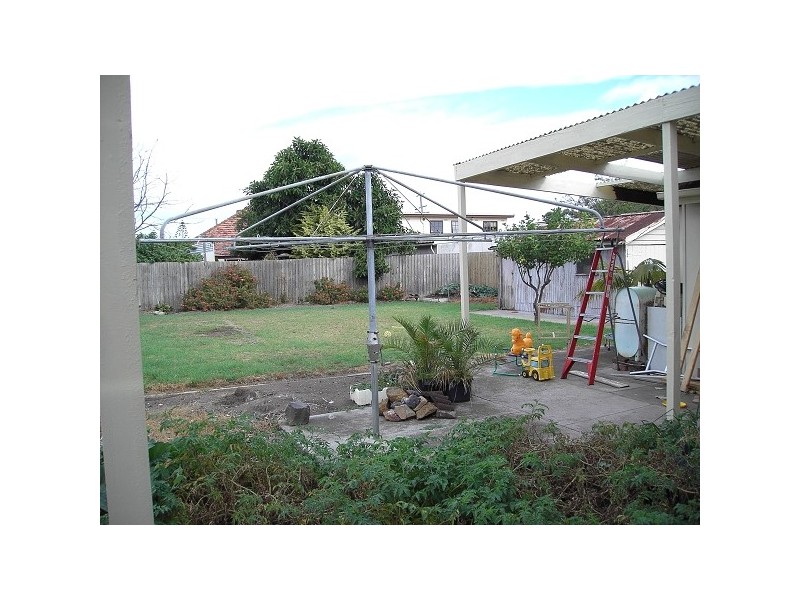 14 SEAVIEW CRESCENT, Seaholme VIC 3018