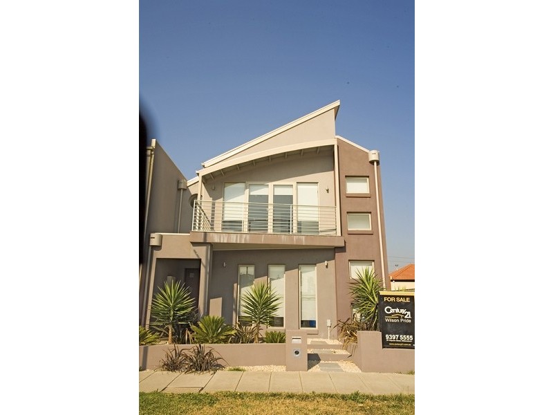 115 JOHN LISTON DRIVE, Newport VIC 3015