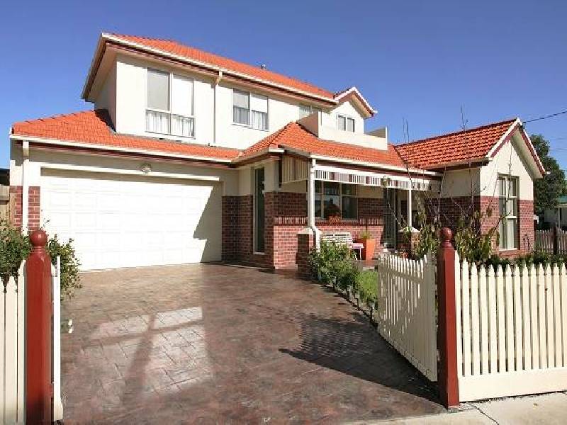 13 Percy Street, Newport VIC 3015