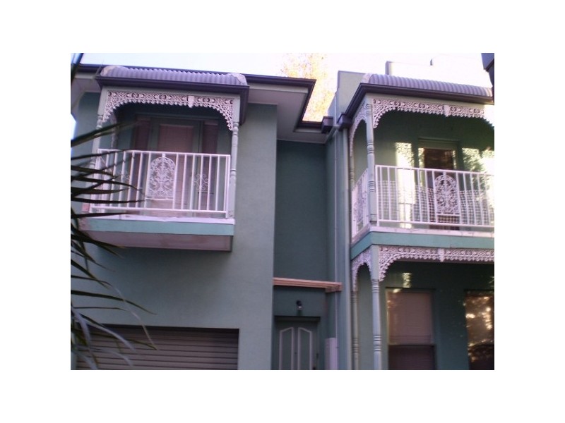 16 JACKSON STREET, Williamstown VIC 3016