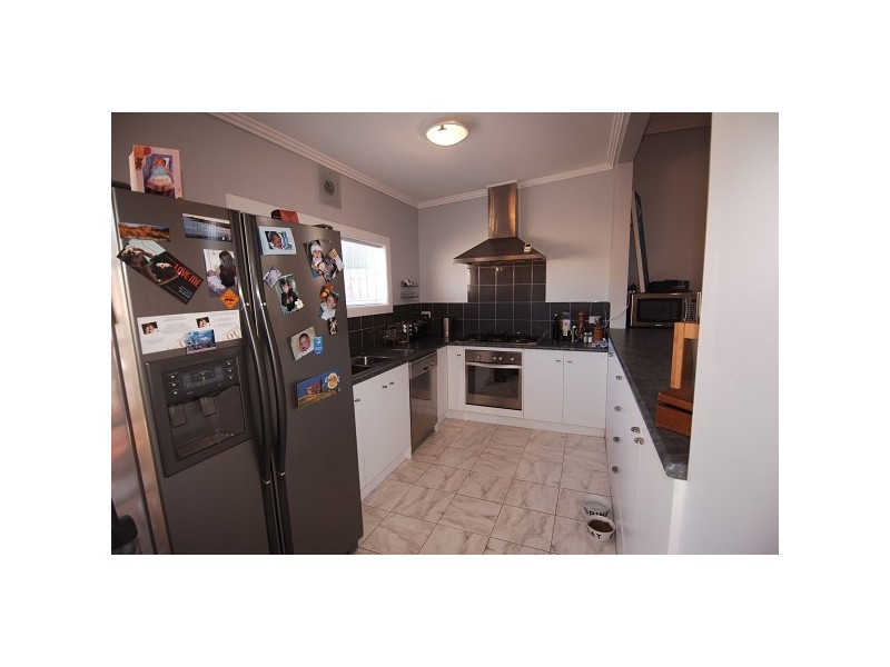 14 FREAME STREET, Yarraville VIC 3013