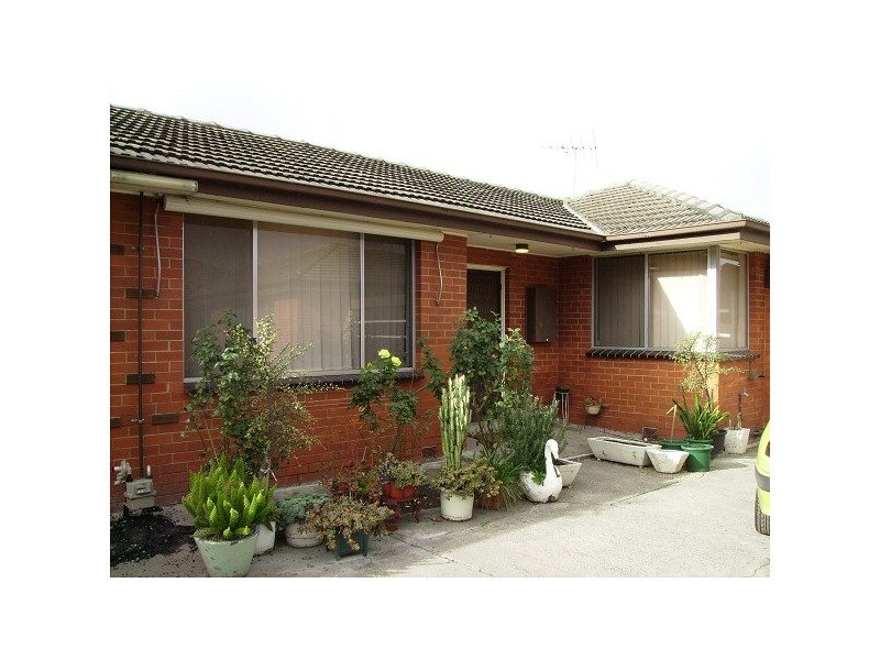 4/11 BESSEMER STREET, Springvale VIC 3171