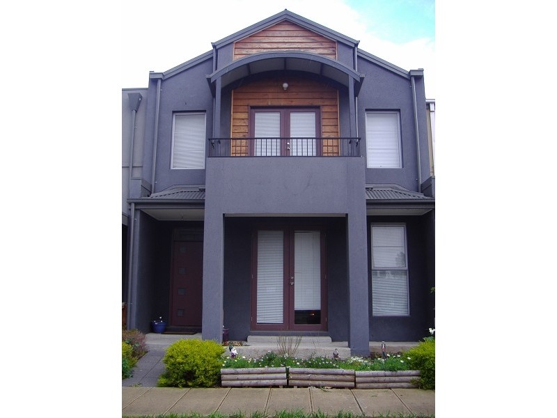 143 JOHN LISTON DRIVE, Newport VIC 3015