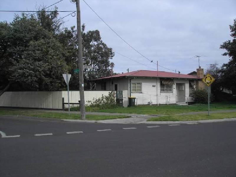 36 Kernot Street, Spotswood VIC 3015