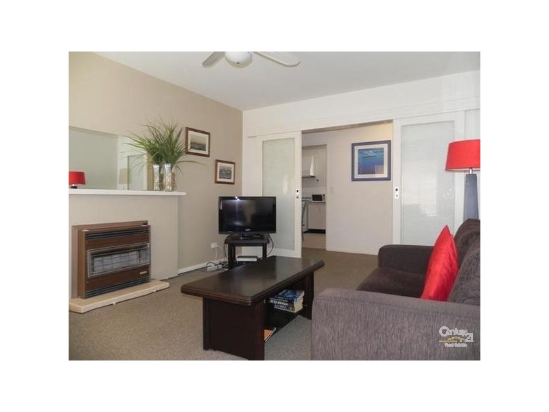 1/68 VERDON STREET, Williamstown VIC 3016