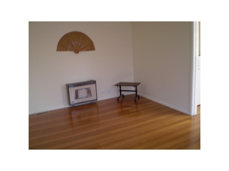 2 LAVERTON STREET, Williamstown VIC 3016