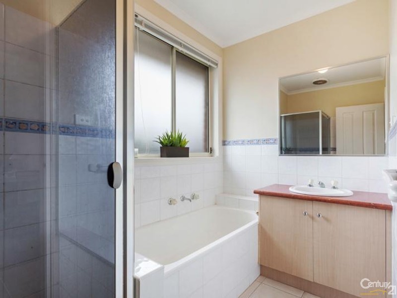 3/17 CLYDE STREET, Newport VIC 3015