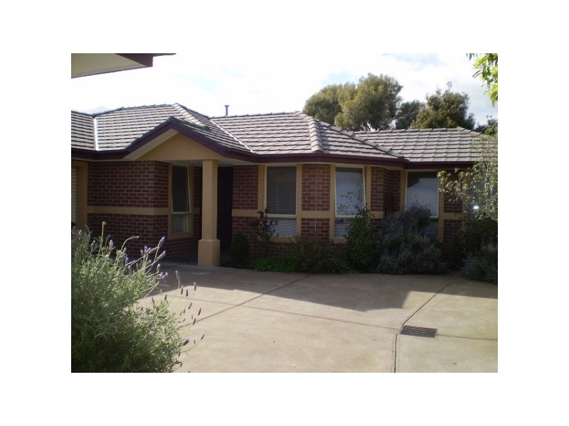 4/6 CLYDE STREET, Newport VIC 3015
