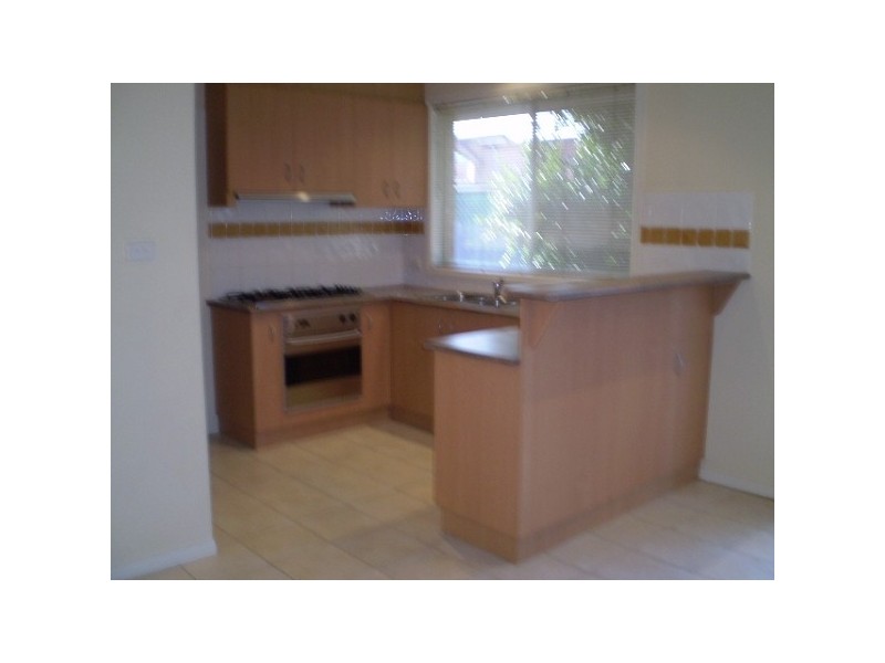 4/6 CLYDE STREET, Newport VIC 3015