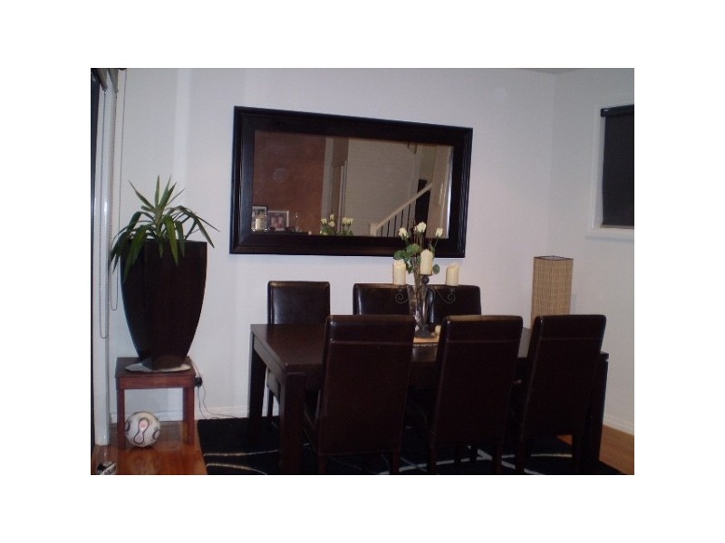 2/84 FLORENCE STREET, Williamstown VIC 3016