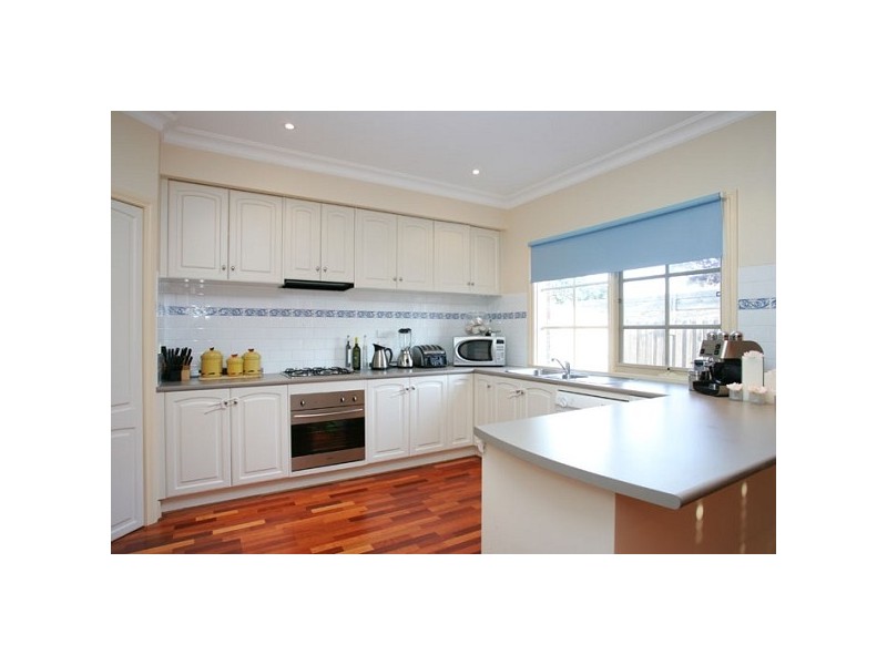 2/7 Prismall, Altona North VIC 3025
