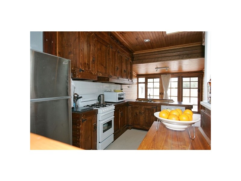 61 Maddox Road, Newport VIC 3015