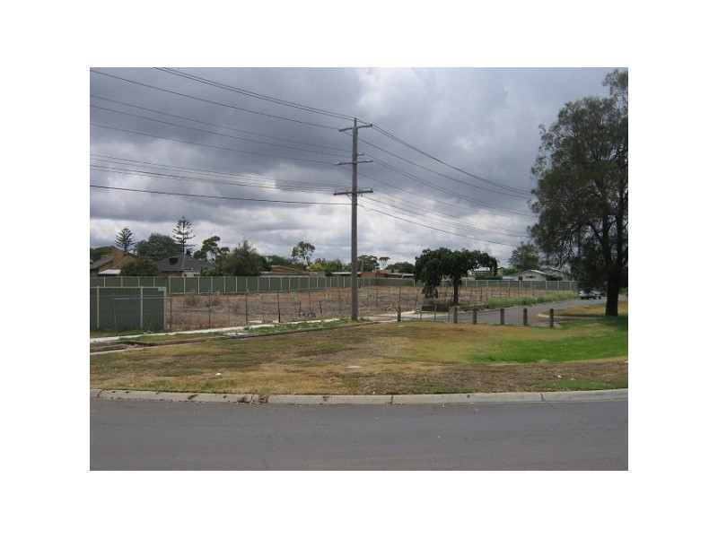 141-147 Princes Hwy, Werribee VIC 3030