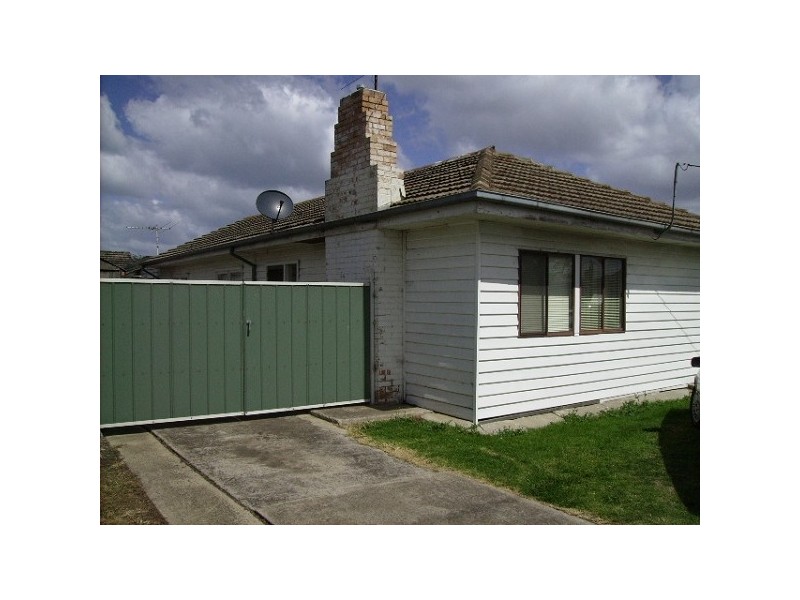 195 Blackshaws Road, Newport VIC 3015