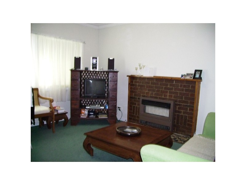 195 Blackshaws Road, Newport VIC 3015