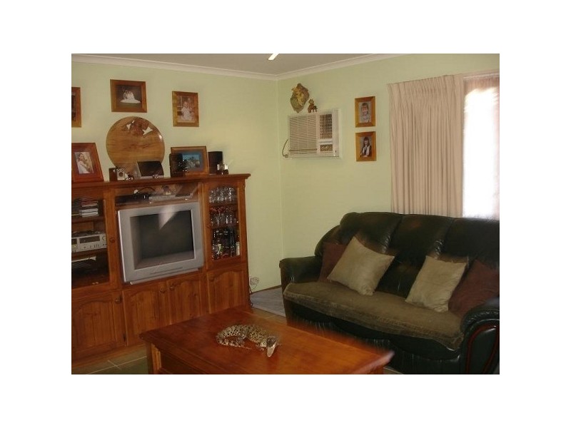 53 KATHLEEN CRESCENT, Hoppers Crossing VIC 3029