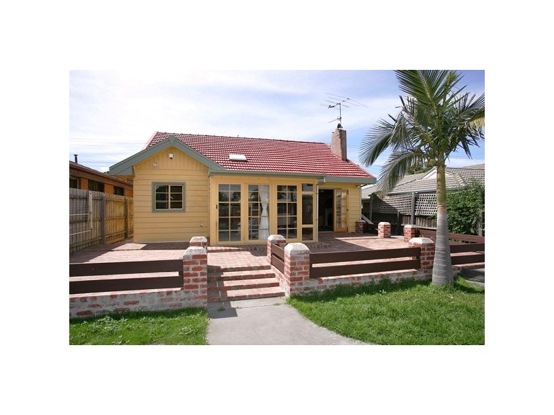 61 Maddox Road, Newport VIC 3015