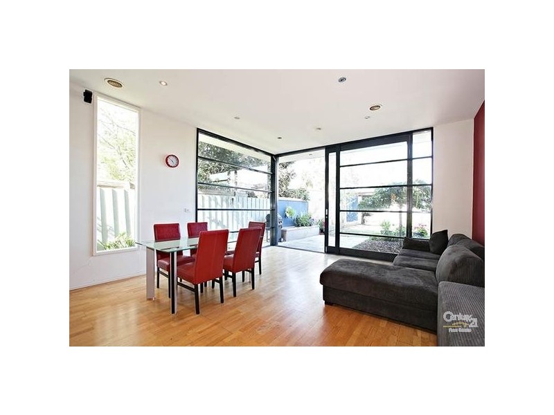 35 THOMPSON STREET, Williamstown VIC 3016