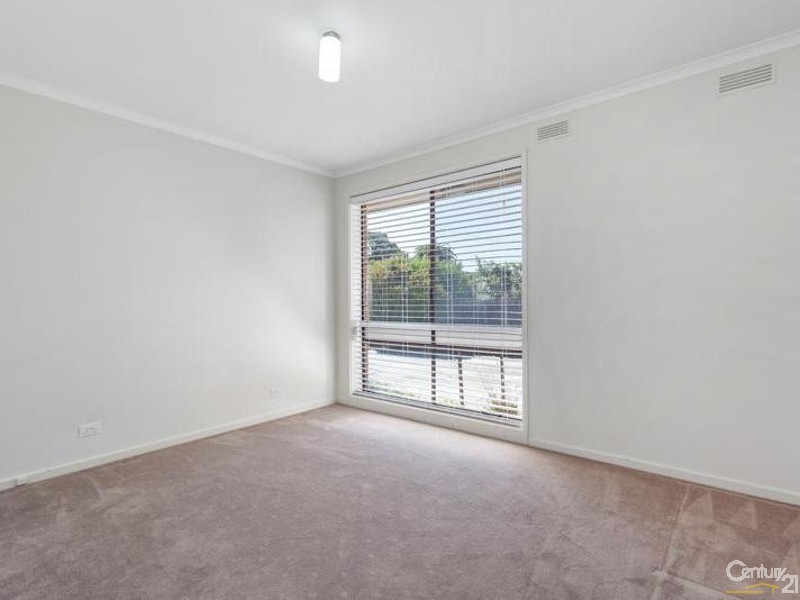 2/63 MELBOURNE ROAD, Williamstown VIC 3016